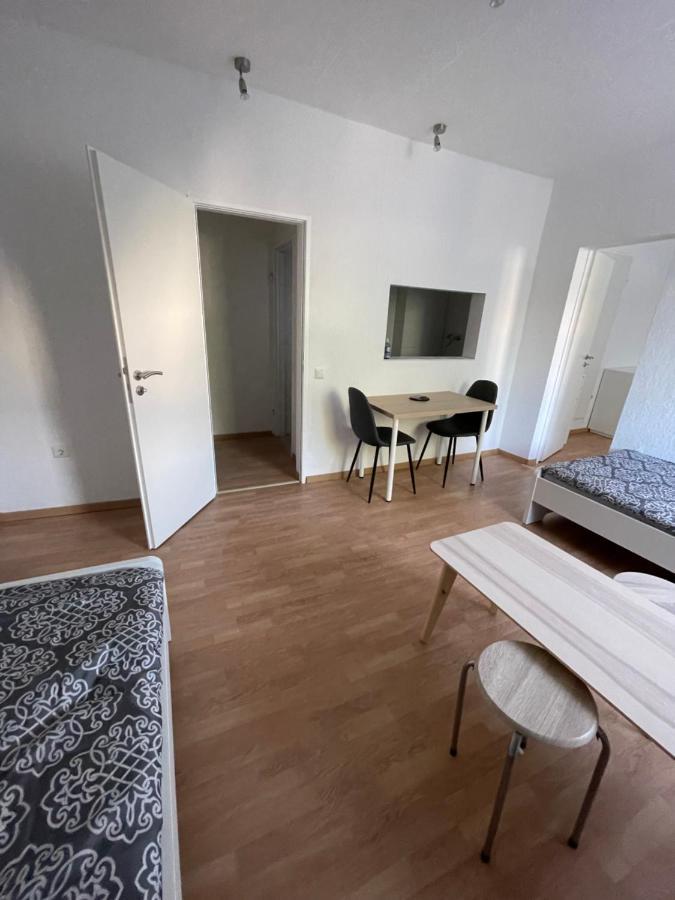 Guenstiges Apartment Gelsenkirchen Schalke Zewnętrze zdjęcie