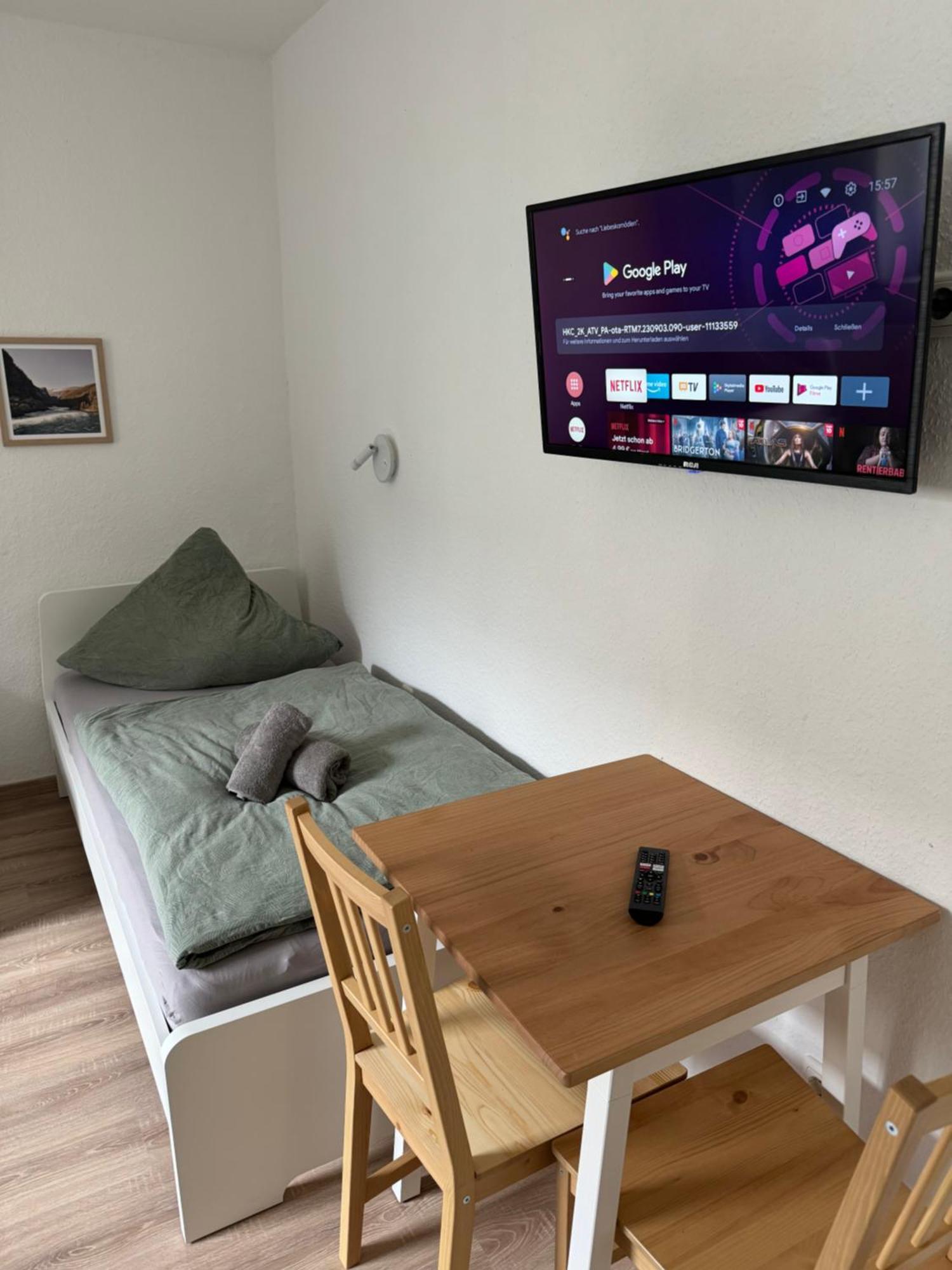 Guenstiges Apartment Gelsenkirchen Schalke Zewnętrze zdjęcie